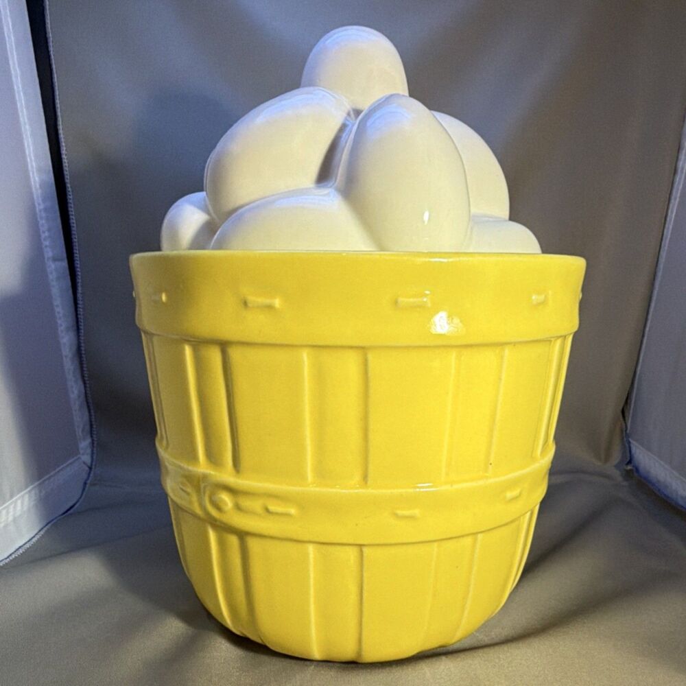 Vintage McCoy Pottery Eggs in a Basket Cookie Jar 0274 USA Yellow White MCM